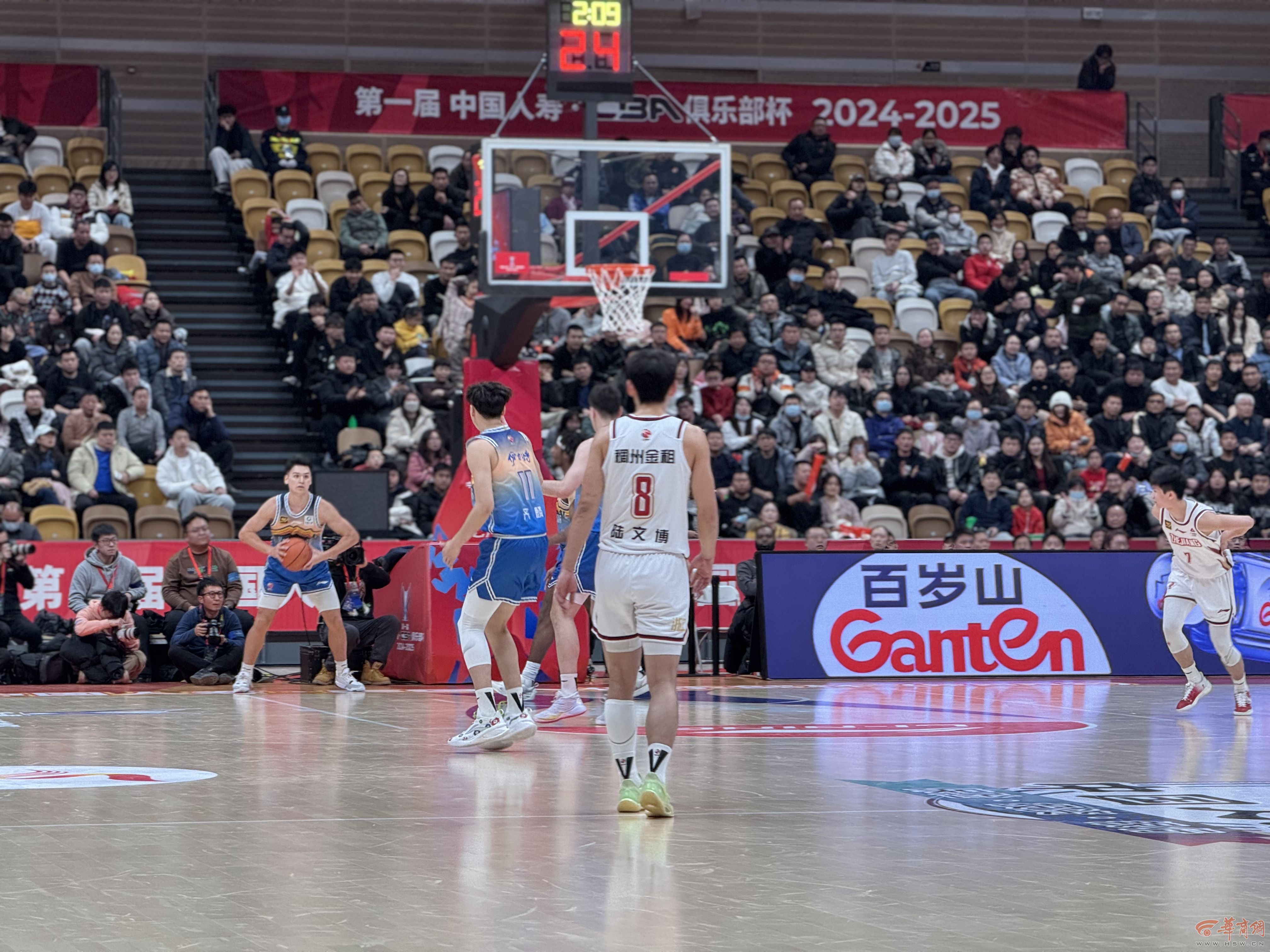 西安队员发挥稳定，帮助球队保持连胜